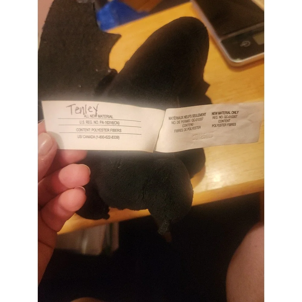 2019 Dreamworks How To Train A Dragon Toothless Squeeze and Growl Plush Dragon